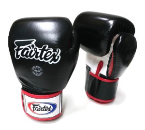 BGV1 Fairtex Black/White/Red Boxing Gloves  페어텍스 블랙/화이트/레드